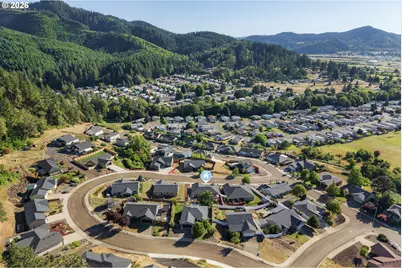 613 Brooks Loop, Sutherlin, OR 97479 - Photo 47