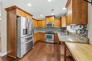 613 Brooks Loop, Sutherlin, OR 97479 - Photo 11