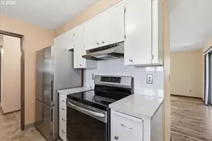 2559 S Dogwood Terrace, Cornelius, OR 97113 - Photo 11