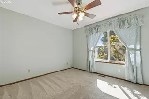 2559 S Dogwood Terrace, Cornelius, OR 97113 - Photo 17