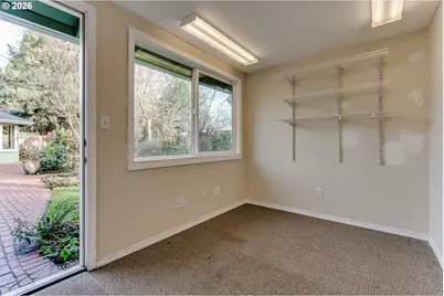 555 Stonegate St, Eugene, OR 97401 - Photo 39