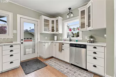 4435 NE Wygant St, Portland, OR 97218 - Photo 13