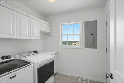12024 S Shadow Hills Ct, Turner, OR 97392 - Photo 15