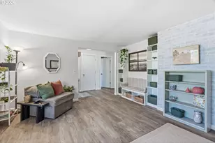 305 Hollyberry St, Woodland, WA 98674 - Photo 9