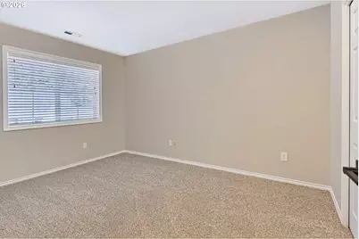 9537 SW Jonathan Ct, Portland, OR 97219 - Photo 33