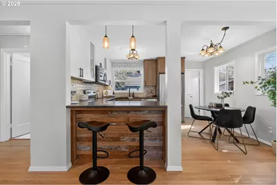 4146 NE 69th Ave, Portland, OR 97218 - Photo 13