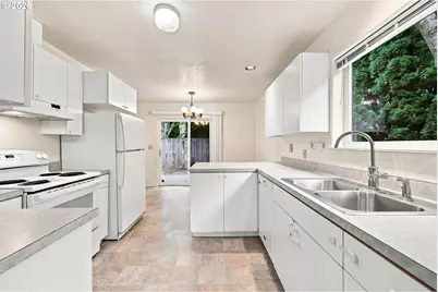 6974 SW 201st Ave, Beaverton, OR 97078 - Photo 3