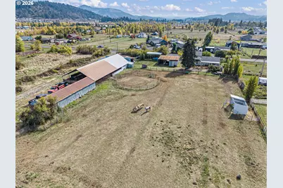 33025 Camas Swale Rd, Creswell, OR 97426 - Photo 33
