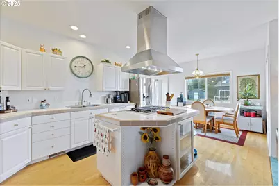 4411 E 15th St, Vancouver, WA 98661 - Photo 9