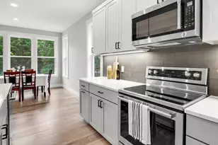 37330 Labiske Ln, Astoria, OR 97103 - Photo 7