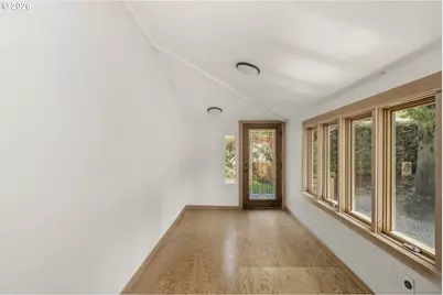 319 S Center St, Oregon City, OR 97045 - Photo 27
