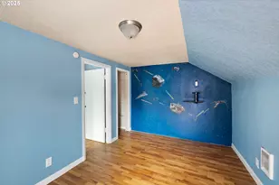 1215 NE 118th Ave, Portland, OR 97220 - Photo 29