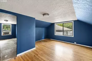 1215 NE 118th Ave, Portland, OR 97220 - Photo 23