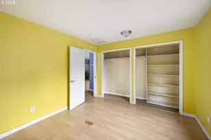 1215 NE 118th Ave, Portland, OR 97220 - Photo 17