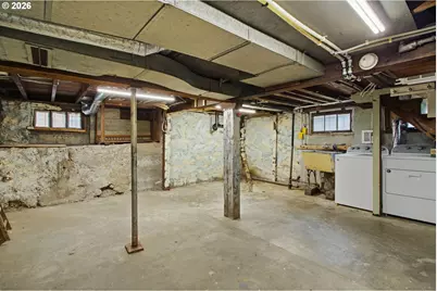 6616 NE Rodney Ave, Portland, OR 97211 - Photo 27