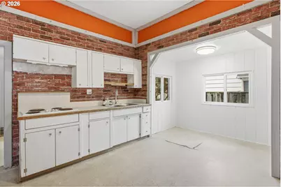 6616 NE Rodney Ave, Portland, OR 97211 - Photo 9