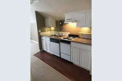 1017 5th St, Oregon City, OR 97045 - Photo 17