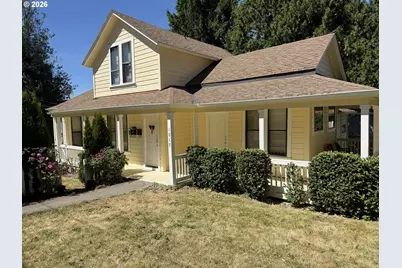1017 5th St, Oregon City, OR 97045 - Photo 1