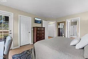 8520 Golden Pheasant Ct, Redmond, OR 97756 - Photo 13
