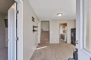 1212 S 7th Ave, Kelso, WA 98626 - Photo 5