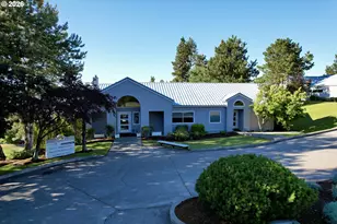 1805 E 19th St, The Dalles, OR 97058 - Photo 1