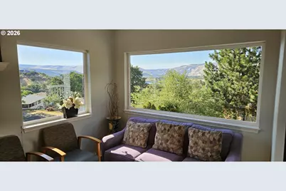 1805 E 19th St, The Dalles, OR 97058 - Photo 23