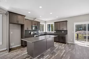 233 E St, Vernonia, OR 97064 - Photo 9