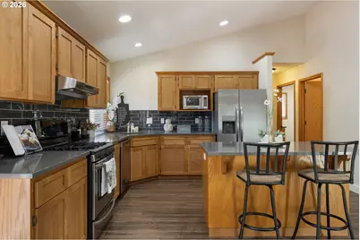 3630 NW 27th Ave, Camas, WA 98607 - Photo 5