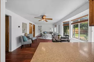 212 Sunset Dr, Newberg, OR 97132 - Photo 11