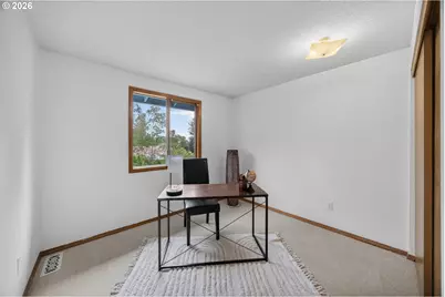 212 Sunset Dr, Newberg, OR 97132 - Photo 25