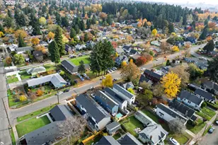 8355 N Newman Ave, Portland, OR 97203 - Photo 37