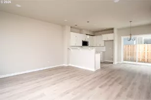 8355 N Newman Ave, Portland, OR 97203 - Photo 5