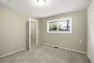 670 NW Connell Ave, Hillsboro, OR 97124 - Photo 17