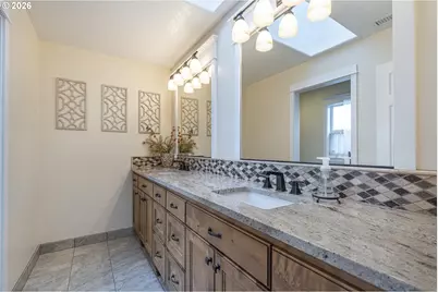 22915 NE Sunnycrest Rd, Newberg, OR 97132 - Photo 27