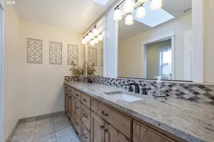 22915 NE Sunnycrest Rd, Newberg, OR 97132 - Photo 27