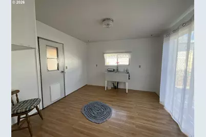 303 Pine Ave, Spray, OR 97874 - Photo 9