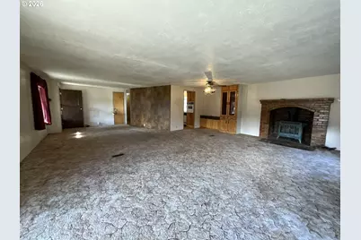 303 Pine Ave, Spray, OR 97874 - Photo 3