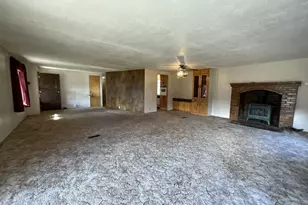 303 Pine Ave, Spray, OR 97874 - Photo 3