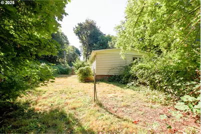 11425 E Mapleton Rd, Mapleton, OR 97453 - Photo 41