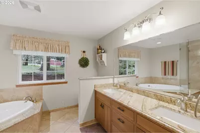 39692 Lacomb Dr, Lebanon, OR 97355 - Photo 23