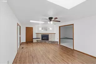 38619 Parkside Rd, Albany, OR 97322 - Photo 11