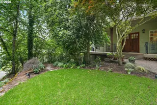6523 SW Moonshadow Ct, Portland, OR 97223 - Photo 3