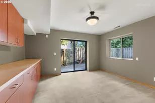 6523 SW Moonshadow Ct, Portland, OR 97223 - Photo 41