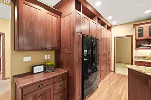 6523 SW Moonshadow Ct, Portland, OR 97223 - Photo 13