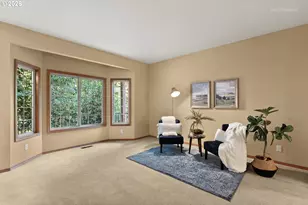 6523 SW Moonshadow Ct, Portland, OR 97223 - Photo 7