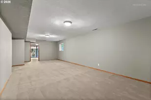 6523 SW Moonshadow Ct, Portland, OR 97223 - Photo 39
