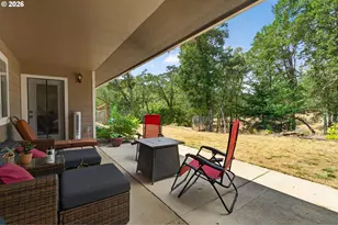 180 Hawkeye Ln, Roseburg, OR 97471 - Photo 37