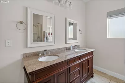 180 Hawkeye Ln, Roseburg, OR 97471 - Photo 29