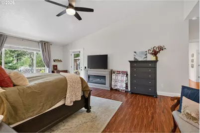 180 Hawkeye Ln, Roseburg, OR 97471 - Photo 15