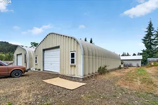 180 Hawkeye Ln, Roseburg, OR 97471 - Photo 41